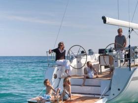 Bavaria-45-cruiser-4